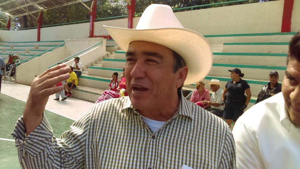 'No son tiempos', dice el cenecista Lorenzo Ponce sobre Carlos Aguilera