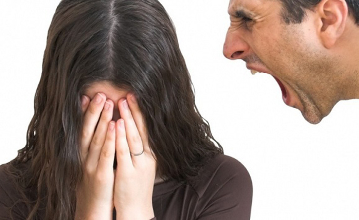 Resalta la violencia psicológica