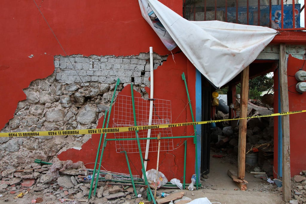 Suman 212 escuelas dañadas por sismo en CDMX