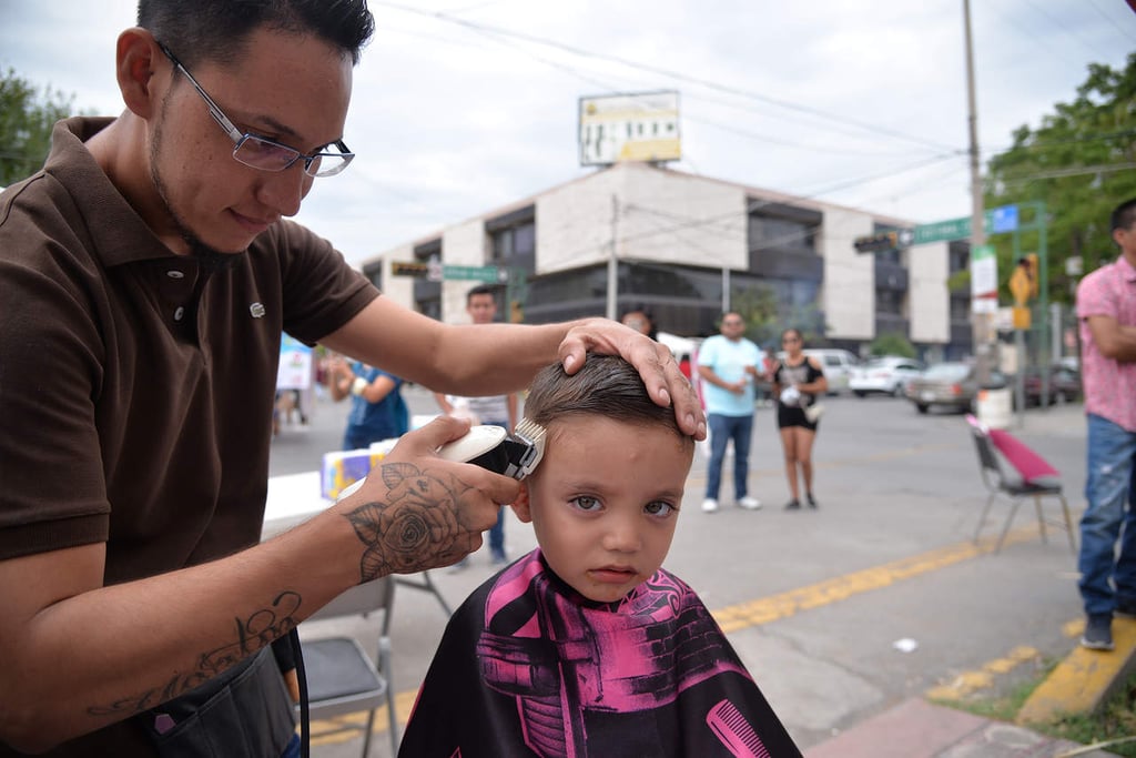 Barberías de La Laguna se unen a favor de afectados por sismo