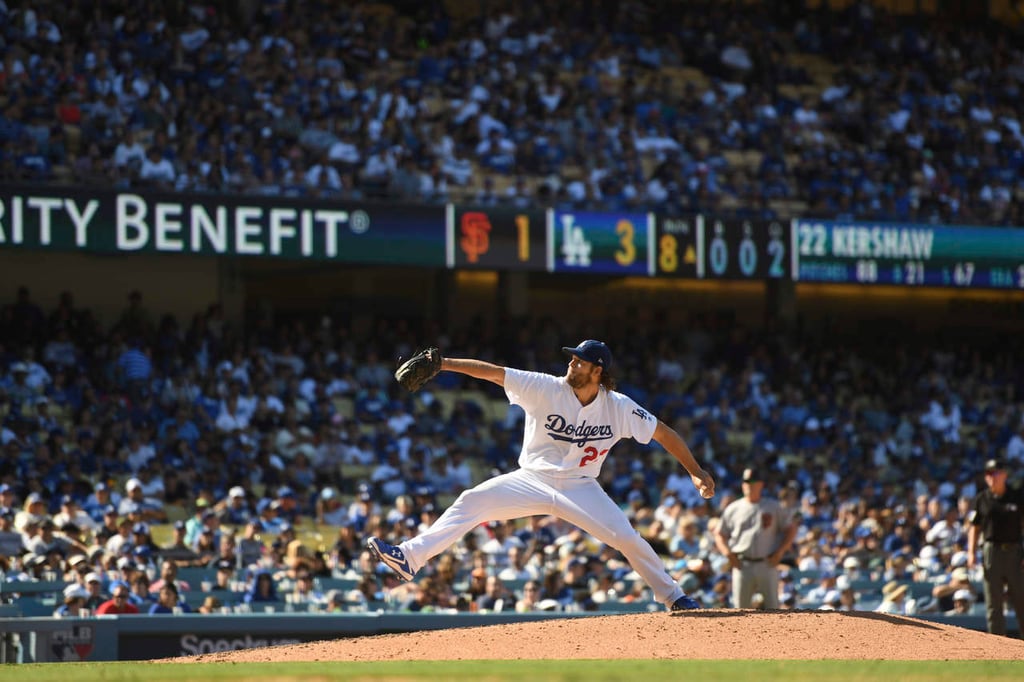 Kershaw llega a 18 victorias en la campaña