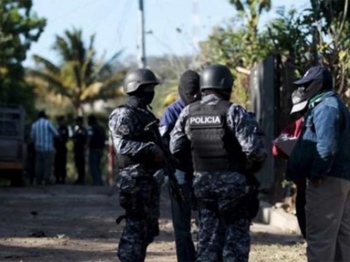 Policías matan a un total de cinco presuntos ‘maras’