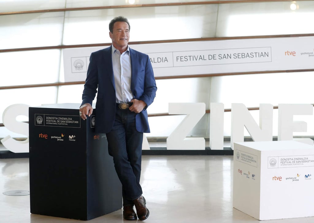 San Sebastián recibe a Schwarzenegger al grito de 'Sayonara'