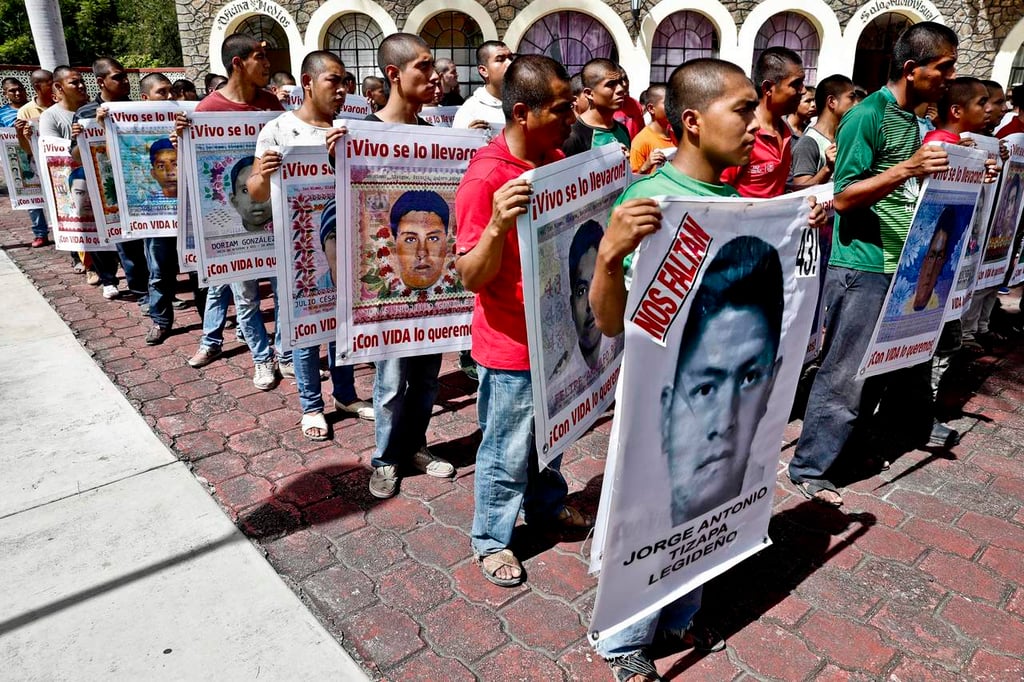 A tres años, alistan marcha por los 43 normalistas de Ayotzinapa