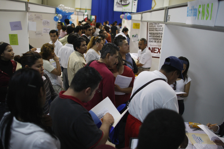 Desempleo aumenta 3.3% en agosto: Inegi