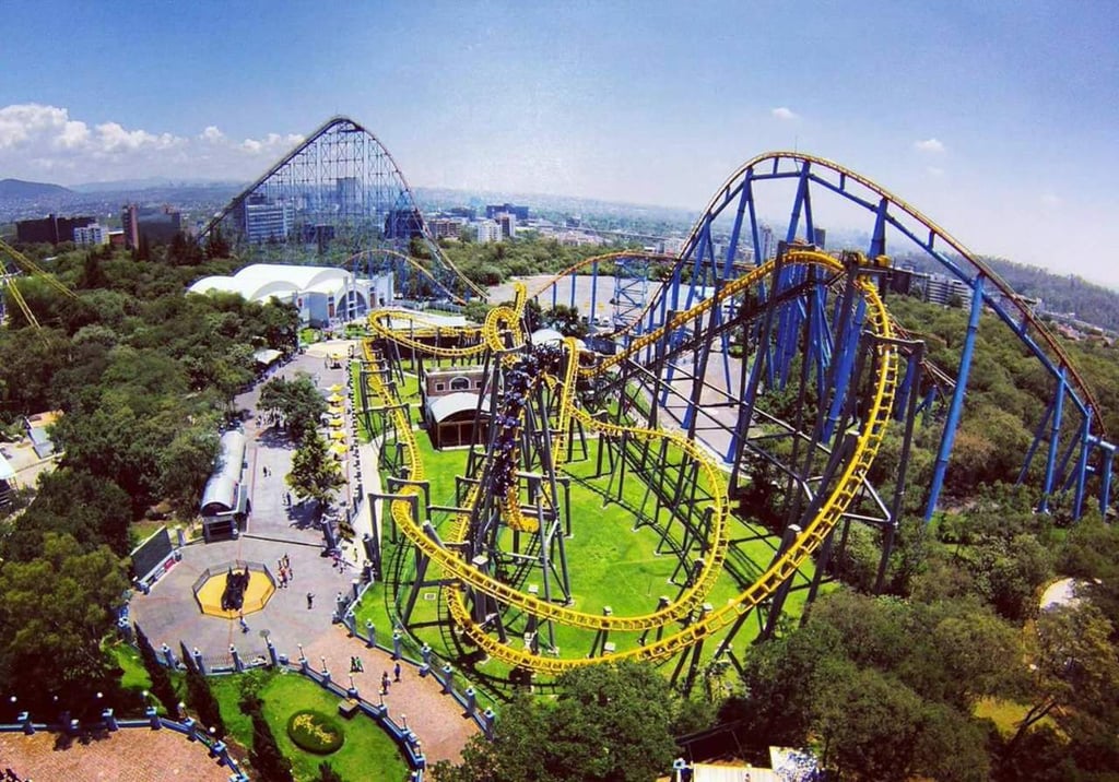 Parque acuatico de Six Flags México sin daños tras sismo; cerrará varias semanas