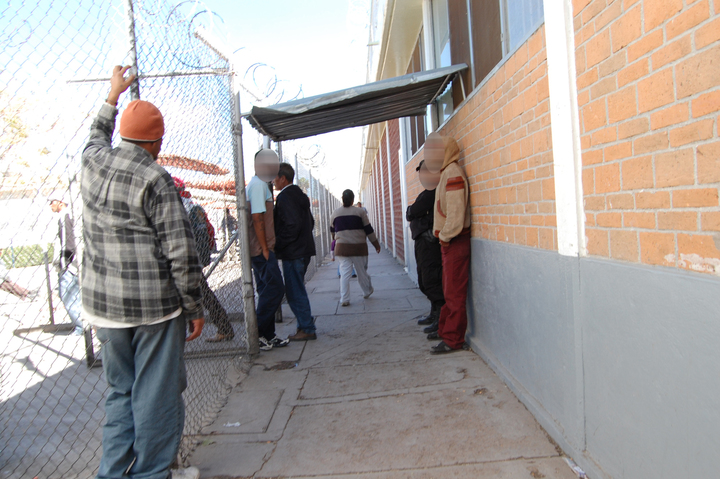 Persiste sobrecupo en penal