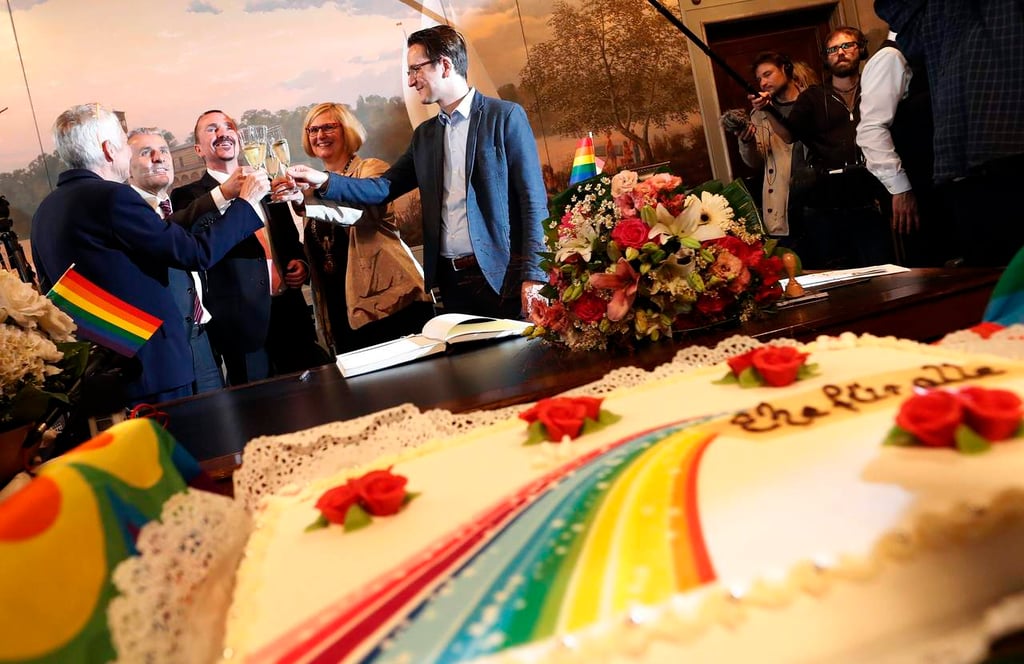 Celebra Alemania su primera boda gay