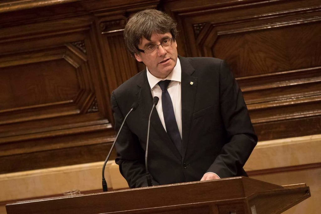 Secesionistas piden a Puigdemont que proclame la república