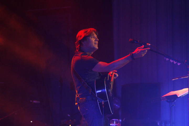 Hernaldo Zúñiga transpira amor