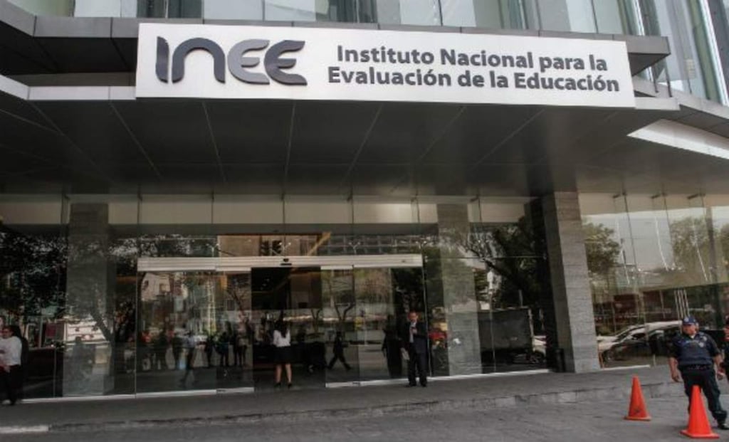 INEE pide a diputados aumento de 1.5% a presupuesto