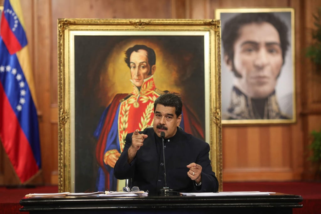Reconoce Maduro a gobernadores opositores que juraron ante la ANC
