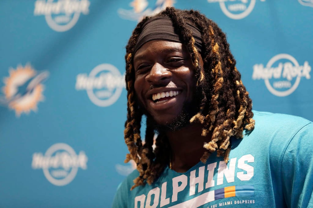 Águilas de Filadelfia adquiere al corredor Jay Ajayi