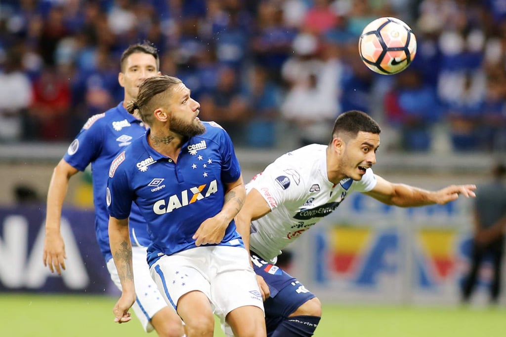 Tigres demanda al Cruzeiro ante la FIFA