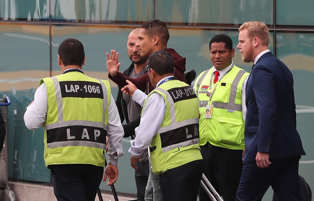 Paolo Guerrero regresa a Perú tras su sanción