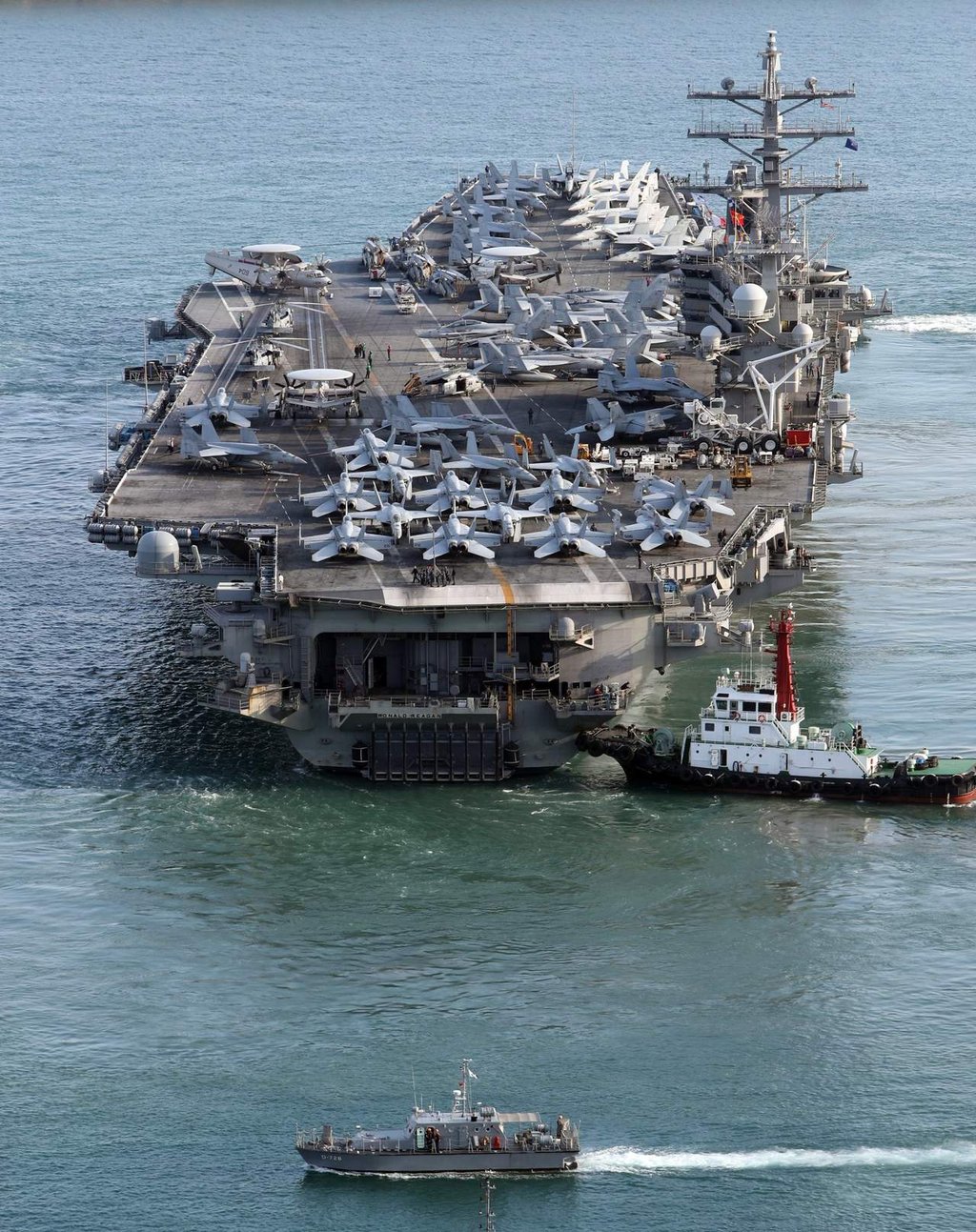 Realizará EU ejercicios militares con 3 portaaviones