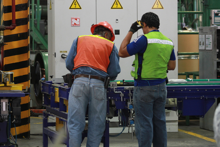 Empresas reconocen plan de paros técnicos