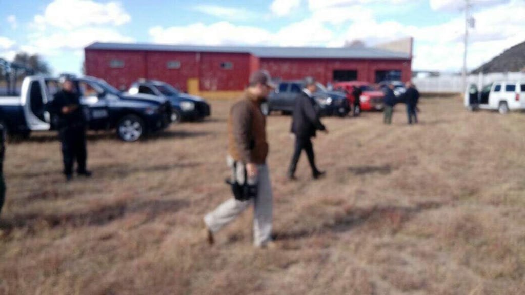 Sujetos secuestran a doctor y a comerciante en Gómez Farías