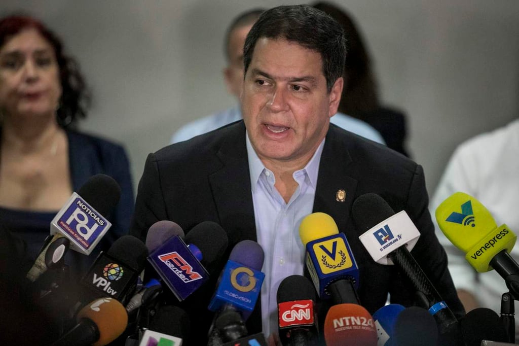 Declara oposición venezolana en 'suspenso' nuevo diálogo con gobierno