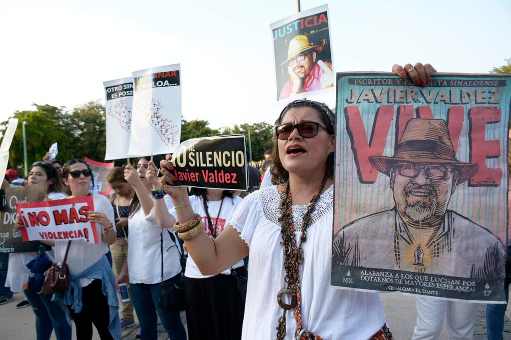 Periodistas protestan a seis meses del asesinato de Javier Valdez