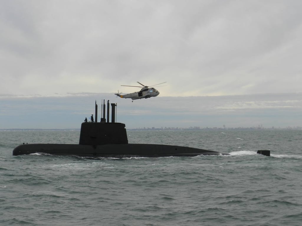 Detectan siete llamadas fallidas del submarino