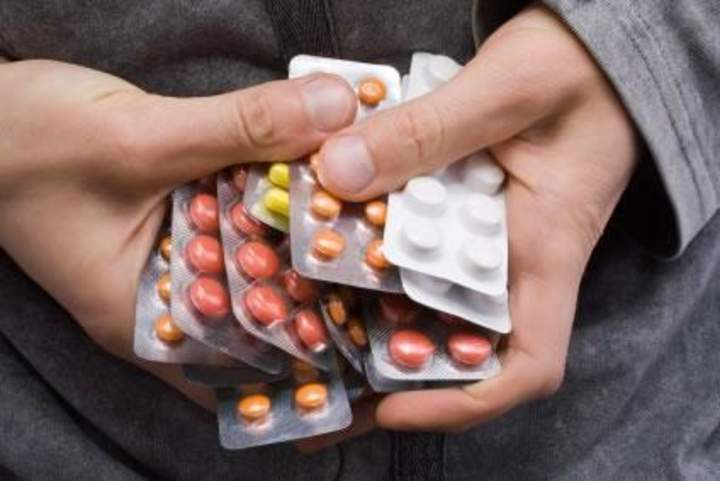 Automedicación acelera resistencia a los antibióticos