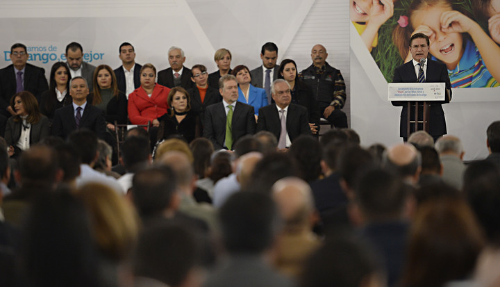 Niños de Durango protegidos y atendidos: Aispuro