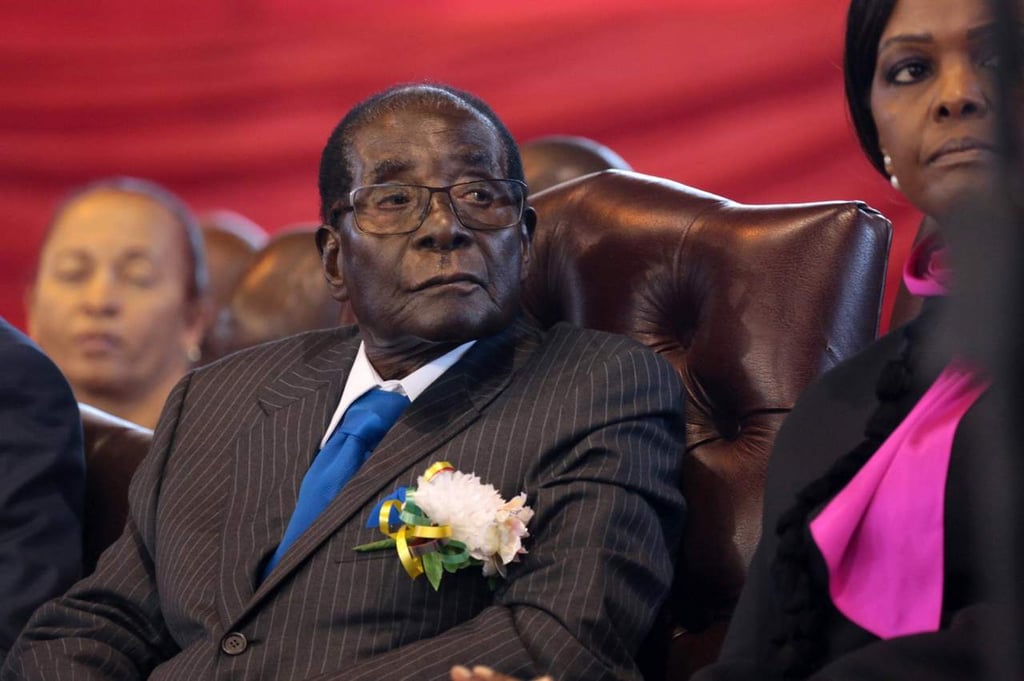 Mugabe garantizó su inmunidad para dejar presidencia de Zimbabwe