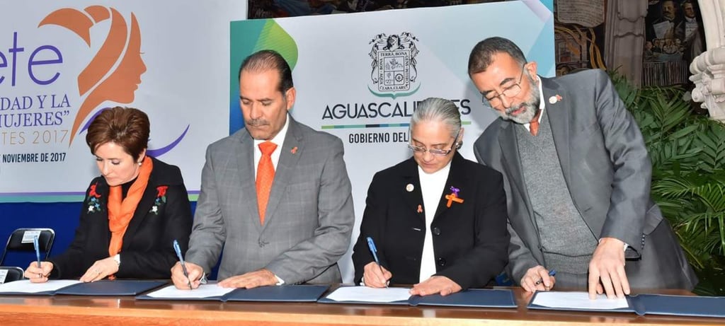 Firman pacto en Aguascalientes contra la violencia de género