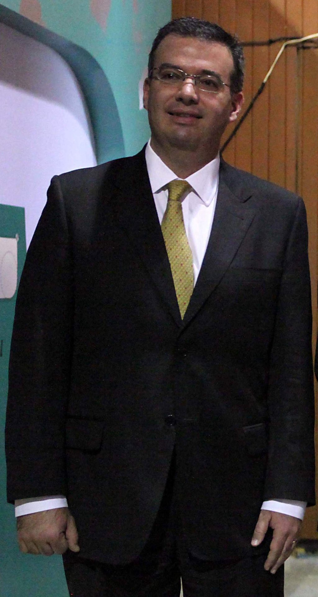 ¿Quién es el nuevo gobernador del Banxico?