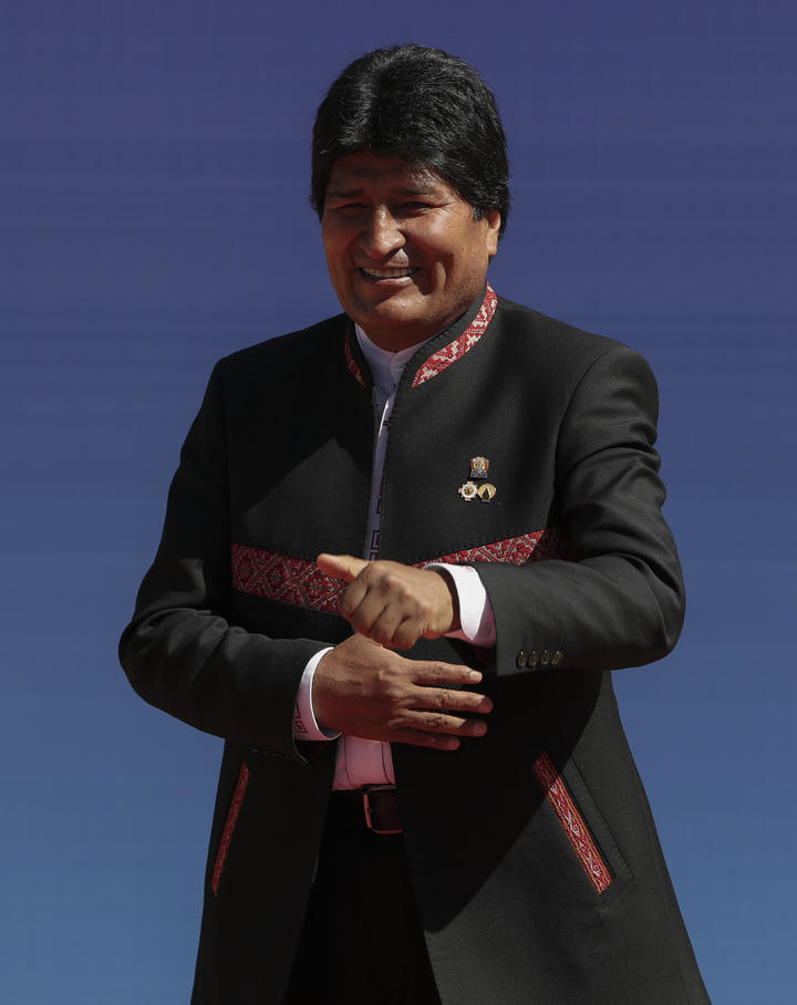 Abren paso a reelección de Evo Morales