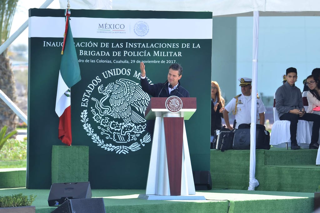 Felicita EPN a Rubén Moreira por logros en seguridad en Coahuila