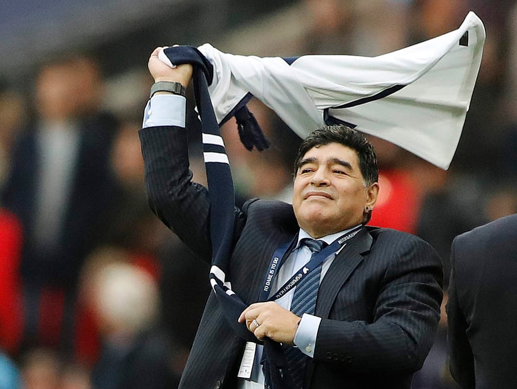 Por 'problemas de salud' Maradona se ausenta a ensayo del sorteo