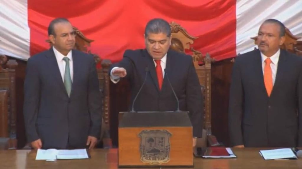 Miguel Riquelme toma protesta como gobernador de Coahuila