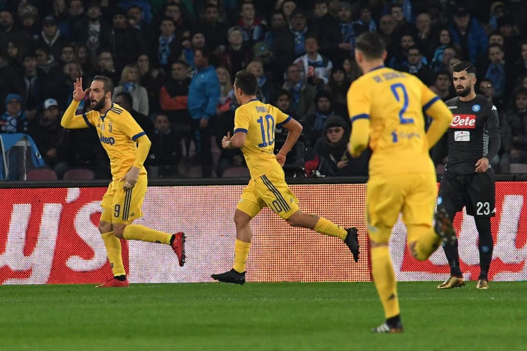 Con gol de Higuaín, Juventus vence al Napoli