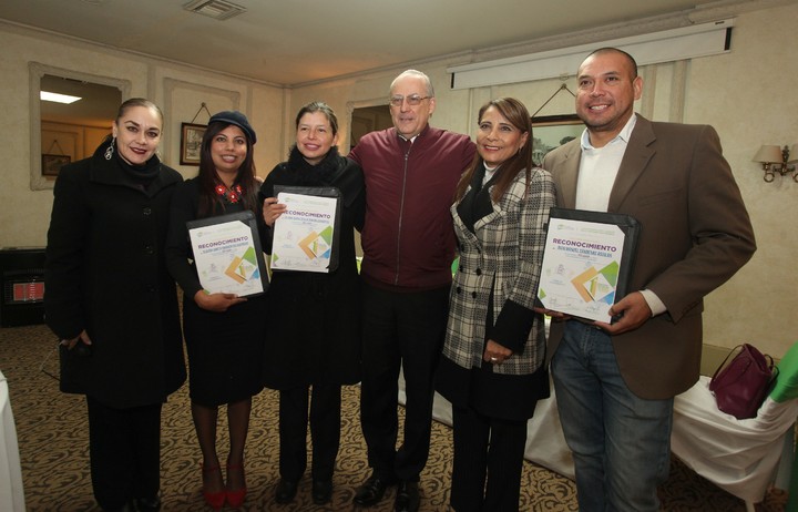 Dos periodistas de El Siglo de  Durango ganan concurso del IDAIP
