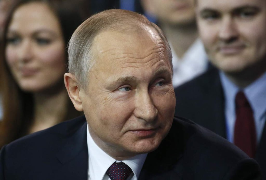 Putin recibe respaldo del partido del Kremlin de cara a elecciones de 2018