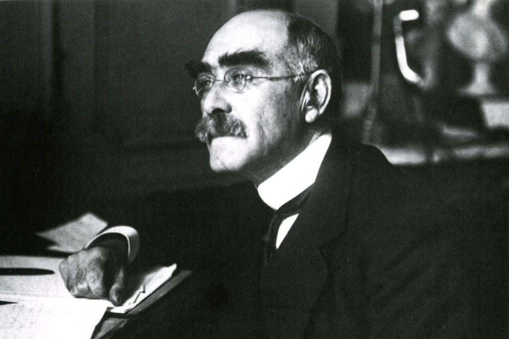 1865: Da su primer respiro Rudyard Kipling, autor famoso por su obra El libro de la selva