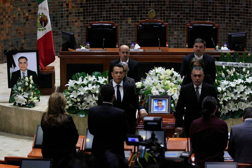 Realiza Congreso de Jalisco homenaje luctuoso a diputado local