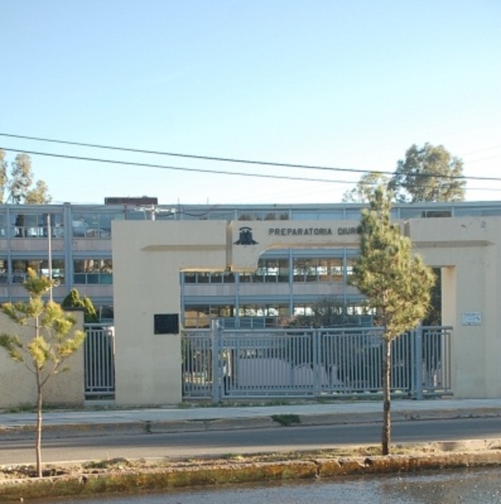 Con posgrado, el 50% de maestros de la Preparatoria Diurna