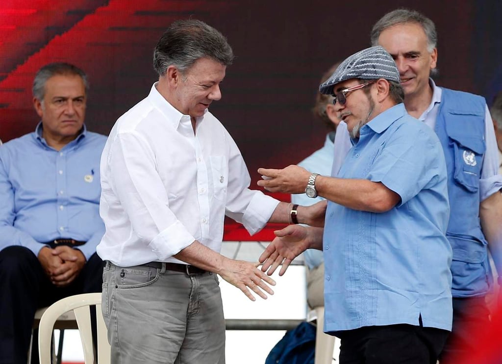 Llama Timochenko a prepararse para elecciones en Colombia