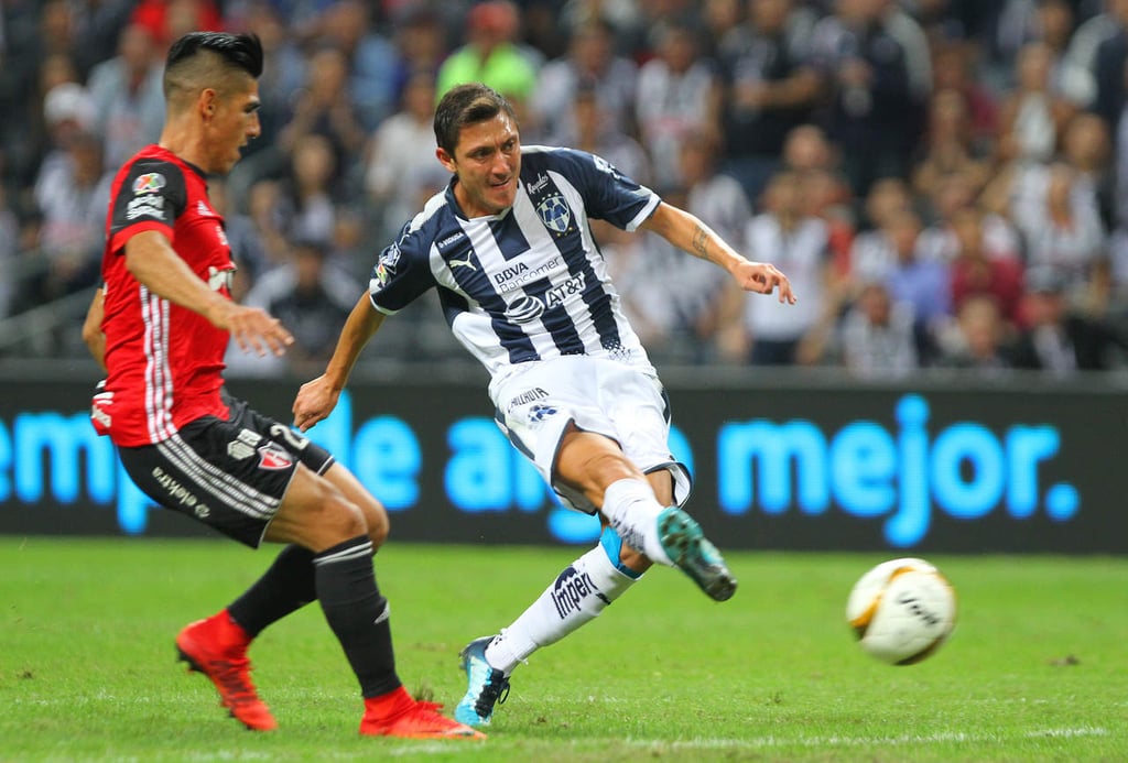 Neri Cardozo firma con el Racing de Argentina