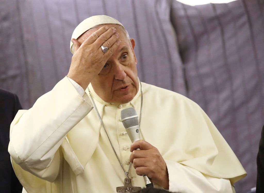 Pide Papa perdón a víctimas por solicitar pruebas de abusos sexuales
