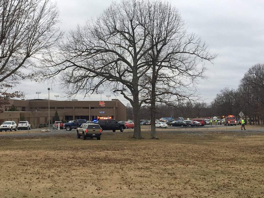 Reportan tiroteo en escuela de Kentucky; al menos un muerto