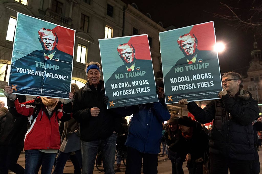 Protestan en Davos contra Donald Trump