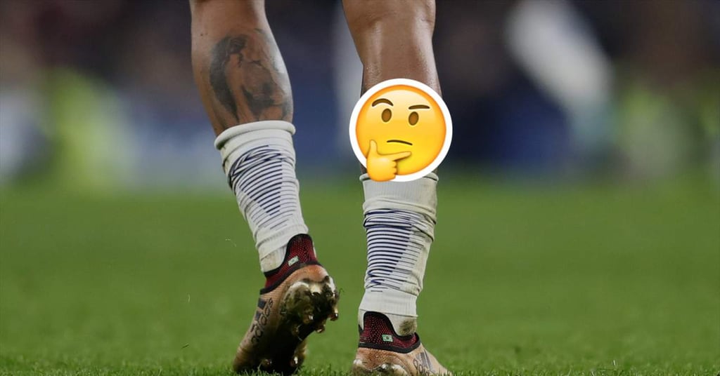 Tatuaje de jugador brasileño causa revuelo en redes