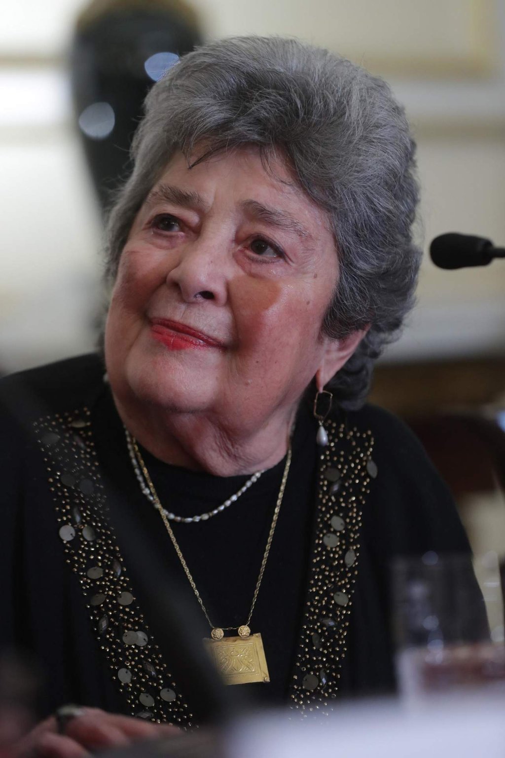 Fallece Claribel Alegría poeta nicaragüense a los 93 años