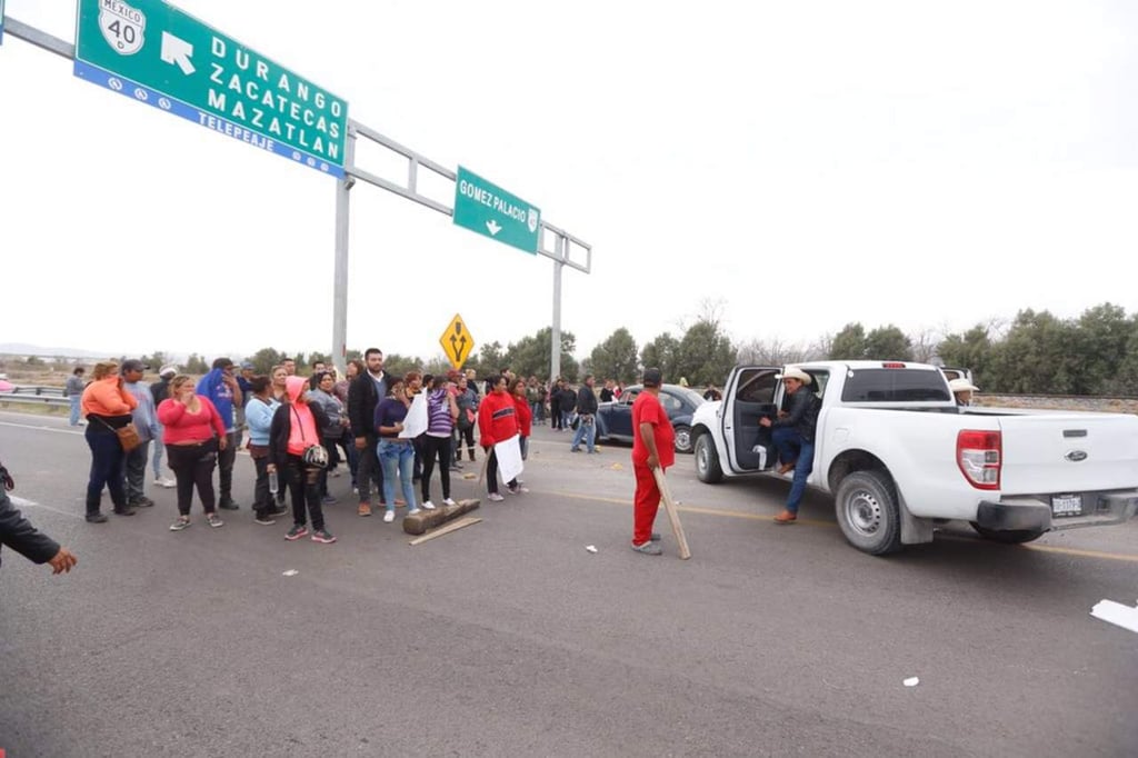 Acusa Javier Corral a Leticia Herrera de bloquear Caravana por la Dignidad