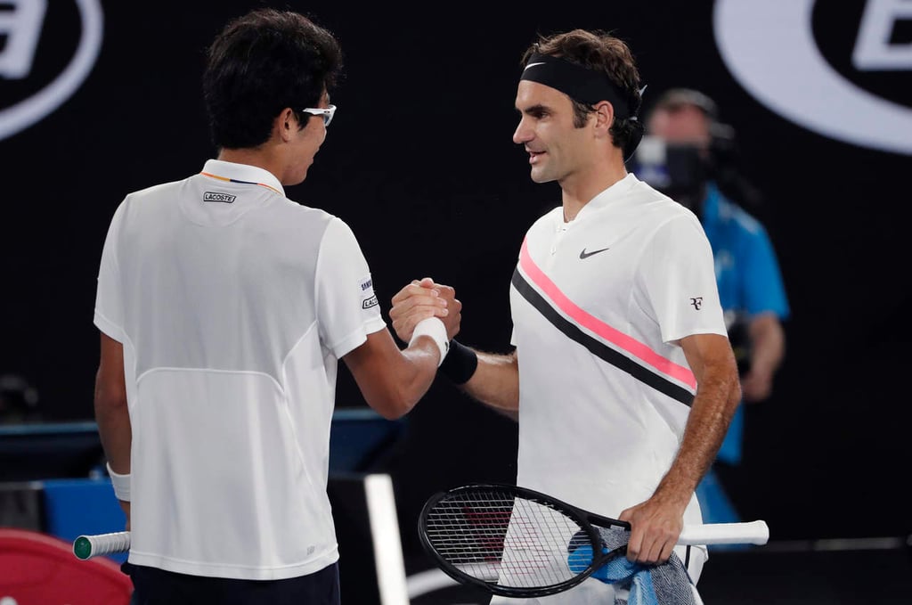Federer gana y se mete a su séptima final de Australia Open