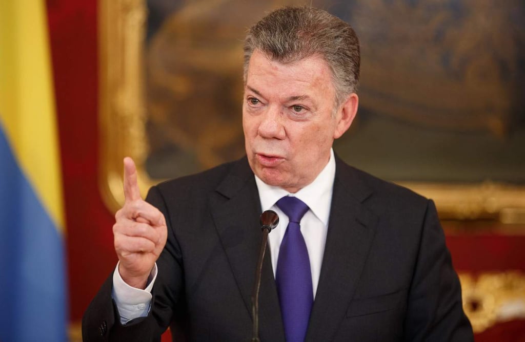Suspende Santos diálogos con el ELN por atentados